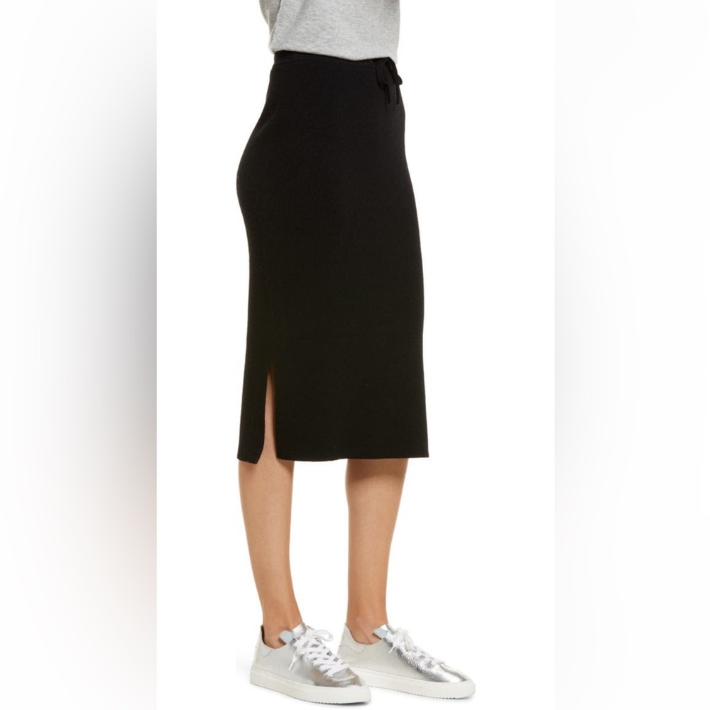 nwot - midi sweater skirt